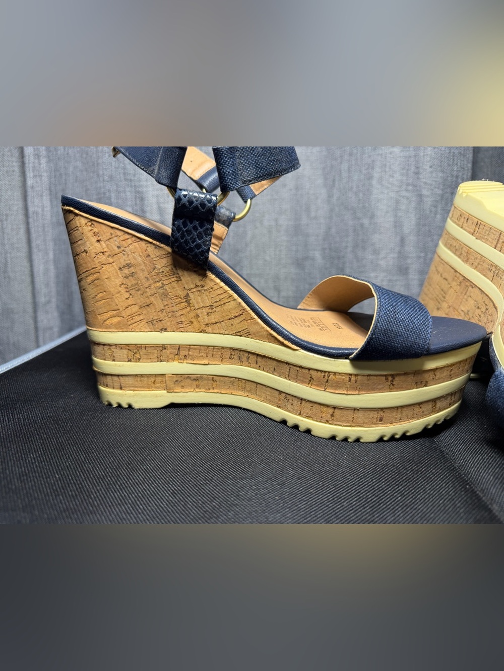 ANDREA Wedge Sandals - Picture 2 of 4
